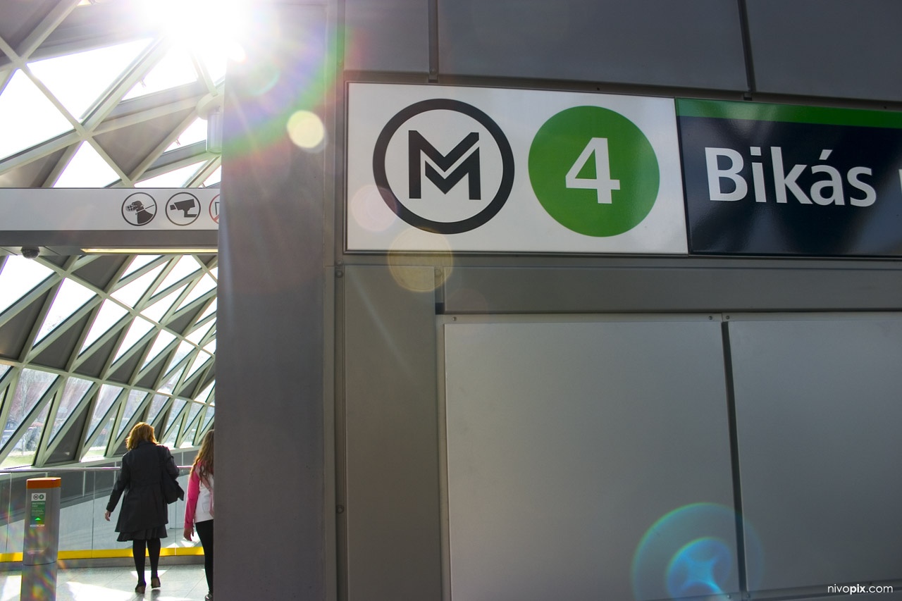 4-es metró - M4 Bikás park metróállomás