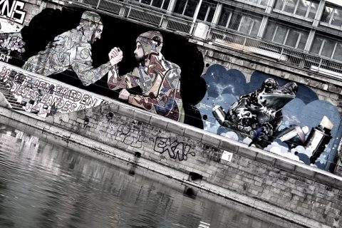 Graffiti, Schwedenplatz – Vienna, Austria