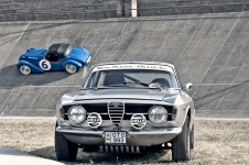 Alfa GTA vs Burton