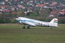 Lisunov Li2 (Douglas DC-3 clone)
